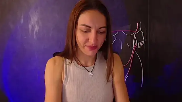 Aurora Loveu online show from October 6, 2025, 9:37 pm