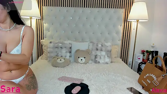 Snapshot of AlexiaLush chatting on November 5, 2025, 6:38 am AlexiaLush online show from November 5, 2025, 6:38 am