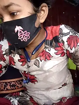 kiron204279 online show from November 24, 2025, 12:32 am