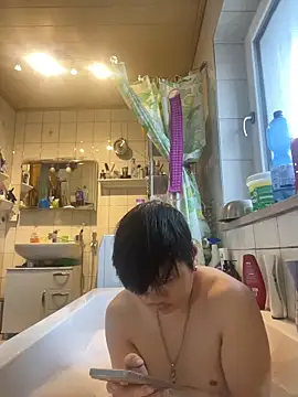 Snapshot of Kingpowerlittel chatting on February 4, 2026, 2:45 pm Kingpowerlittel online show from February 4, 2026, 2:45 pm