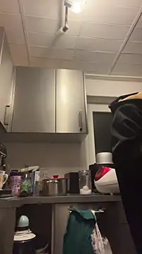 Snapshot of Kingpowerlittel chatting on January 14, 2026, 11:41 pm Kingpowerlittel online show from January 14, 2026, 11:41 pm