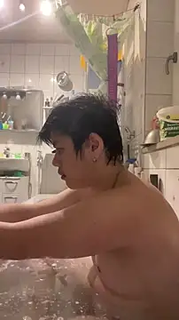 Snapshot of Kingpowerlittel chatting on November 19, 2025, 4:40 pm Kingpowerlittel online show from November 19, 2025, 4:40 pm