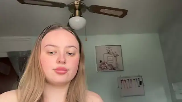 SexySashaxox online show from October 4, 2025, 11:01 am