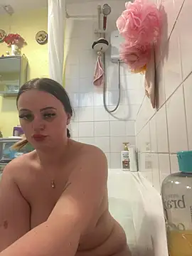 Snapshot of SexySashaxox chatting on April 23, 2026, 6:31 pm SexySashaxox online show from April 23, 2026, 6:31 pm