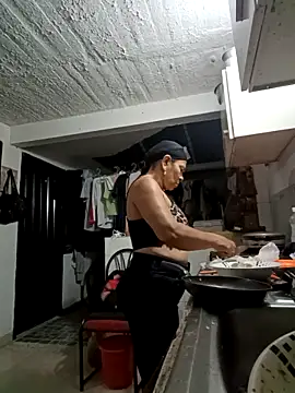 Morenaza6420 online show from September 22, 2025, 2:28 am