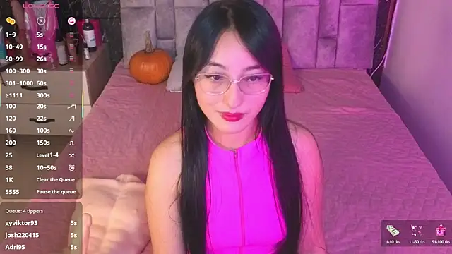 emily vermont online show from October 6, 2025, 4:02 am