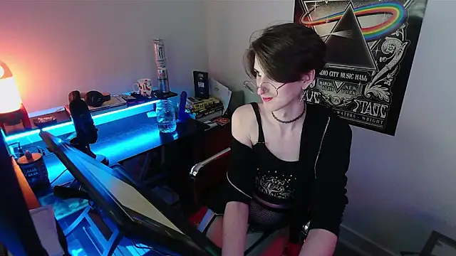 polaris industries online show from April 2, 2026, 8:37 pm