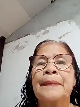 Sweet-Lita50 online show from October 12, 2025, 3:19 am