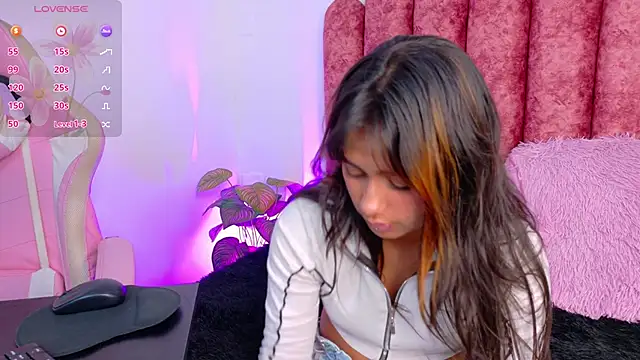 Snapshot of Conejita_420 chatting on November 26, 2025, 9:04 pm Conejita 420 online show from November 26, 2025, 9:04 pm