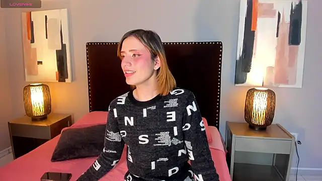 seraphine star online show from February 18, 2026, 2:53 am