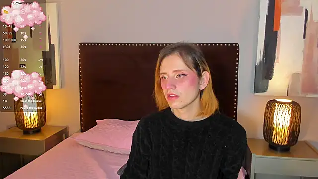 seraphine star online show from February 28, 2026, 11:48 pm