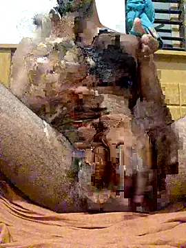 Snapshot of Pirator1 chatting on September 25, 2025, 4:24 pm Pirator1 online show from September 25, 2025, 4:24 pm