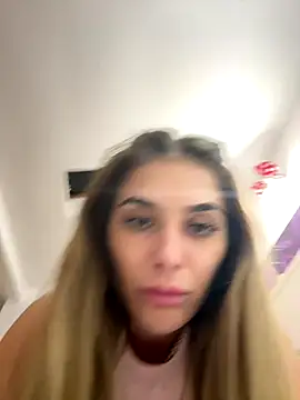 Snapshot of KaseyQuinn_ chatting on September 16, 2025, 7:26 pm KaseyQuinn online show from September 16, 2025, 7:26 pm