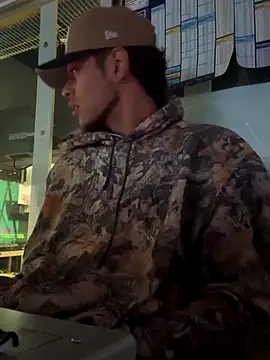 StrokingDaddy4 online show from September 26, 2025, 10:11 am