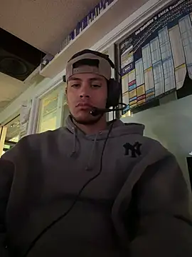 StrokingDaddy4 online show from September 29, 2025, 10:22 am