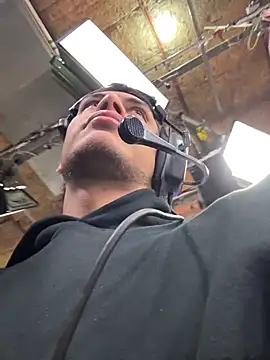 Snapshot of StrokingDaddy4 chatting on December 19, 2025, 12:51 pm StrokingDaddy4 online show from December 19, 2025, 12:51 pm