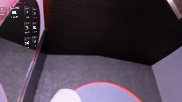 ReinaChloe online show from February 3, 2026, 4:12 pm