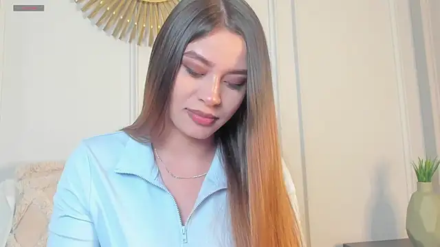 Snapshot of CharlotteBrownn_ chatting on July 28, 2026, 1:02 am CharlotteBrownn online show from July 28, 2026, 1:02 am