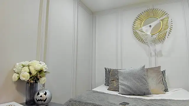 CharlotteBrownn  online show from November 4, 2025, 1:53 am