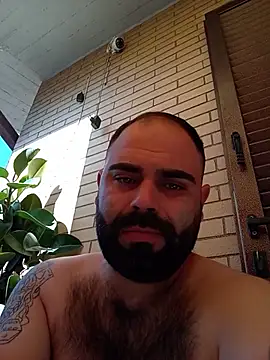 Snapshot of body02081 chatting on May 25, 2026, 7:07 am body02081 online show from May 25, 2026, 7:07 am