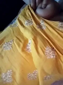 rani8008 online show from October 9, 2025, 9:43 am