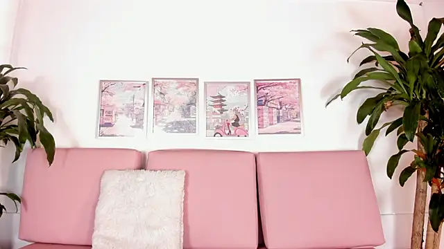 Snapshot of Yumii_sweetgirl chatting on September 10, 2025, 12:04 pm Yumii sweetgirl online show from September 10, 2025, 12:04 pm