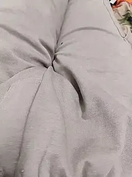 themasklover online show from December 18, 2025, 4:55 pm