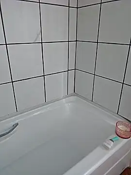 Sugarloveless online show from March 1, 2026, 9:59 pm