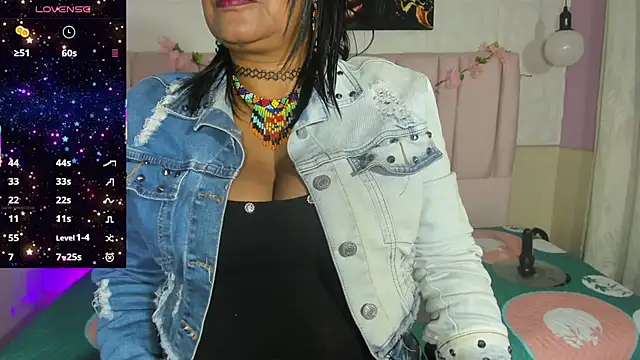 Snapshot of mya_blaze chatting on September 29, 2025, 1:17 pm mya blaze online show from September 29, 2025, 1:17 pm