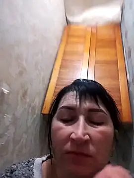 Funny Karina online show from February 5, 2026, 7:10 pm