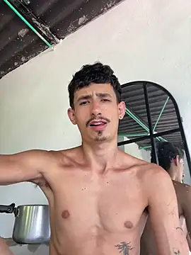 Damartinez27 online show from March 13, 2026, 4:56 pm