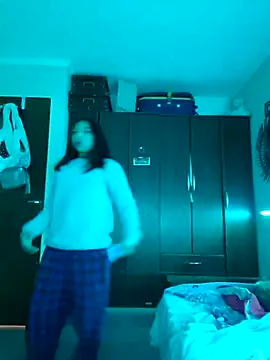 missapril0101 online show from May 27, 2026, 6:15 pm