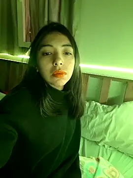 missapril0101 online show from May 29, 2026, 12:55 pm