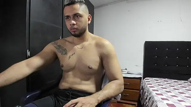 Snapshot of Ryan_xc1 chatting on January 16, 2026, 2:59 am Ryan xc1 online show from January 16, 2026, 2:59 am