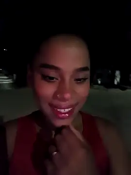 Mia-sensual online show from October 29, 2025, 4:22 am