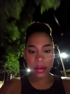 Mia-sensual online show from October 30, 2025, 4:11 am