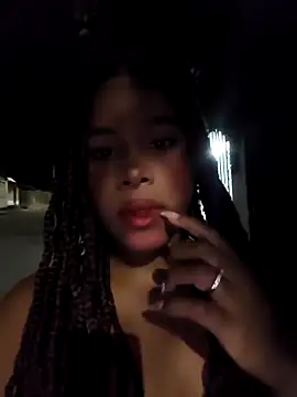 Mia-sensual online show from October 5, 2025, 4:36 am