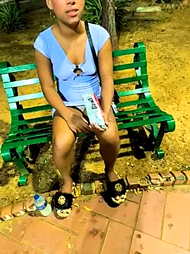 Mia-sensual online show from September 19, 2025, 4:16 am