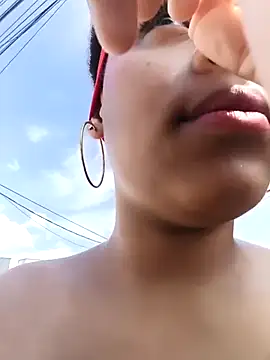 Mia-sensual online show from November 8, 2025, 7:06 pm