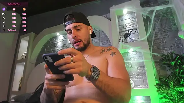 dominic de luca online show from October 29, 2025, 6:12 am