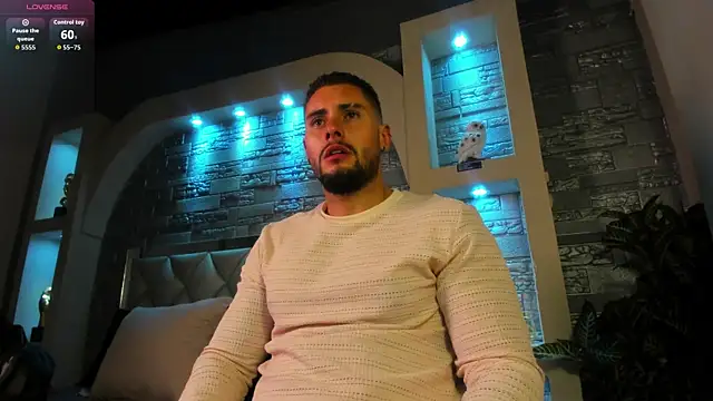 dominic de luca online show from September 22, 2025, 2:50 am