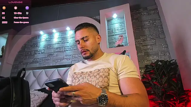 dominic de luca online show from October 4, 2025, 2:46 am