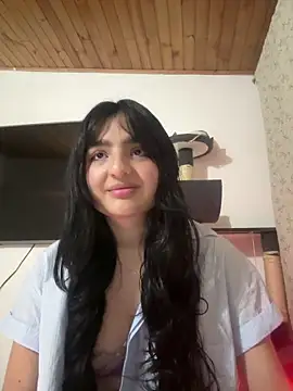 Clementyne30 online show from October 13, 2025, 11:16 pm