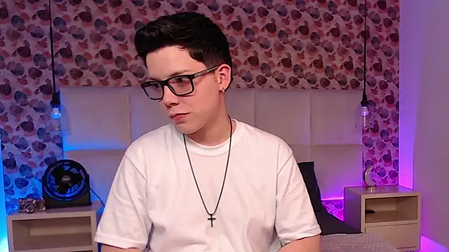 SpencerMontgomery online show from October 7, 2025, 8:21 pm