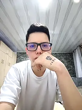 SpencerMontgomery online show from October 30, 2025, 11:56 pm