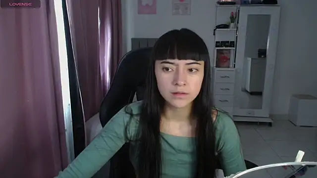 violetta blackk online show from May 21, 2026, 4:48 pm