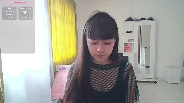 violetta blackk online show from September 25, 2025, 4:35 pm