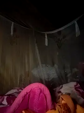 CoMay003 online show from October 20, 2025, 9:37 pm