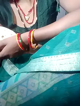 Sonam9696 online show from September 22, 2025, 6:36 pm