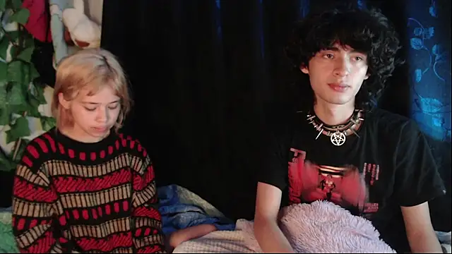MixiPeach online show from May 23, 2026, 8:24 am